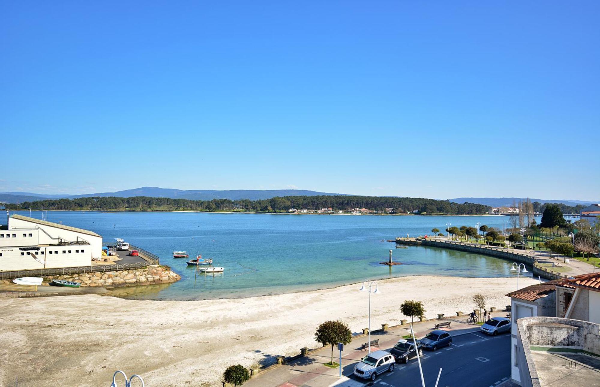 Apartamento Con Terraza Frente Al Mar En O Grove Kültér fotó